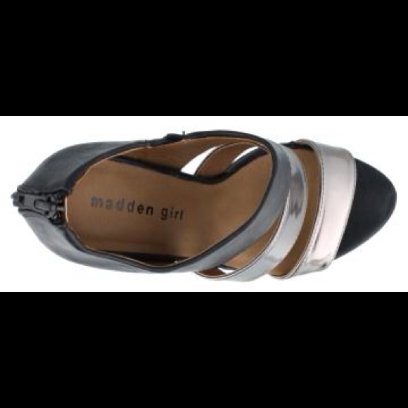 🎉💃Host Pick 🎉💃Steve Madden Open Toe Pumps - Picture 4 of 4